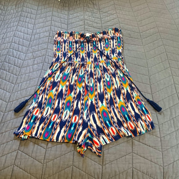 Xhilaration printed romper size medium - Picture 1 of 6